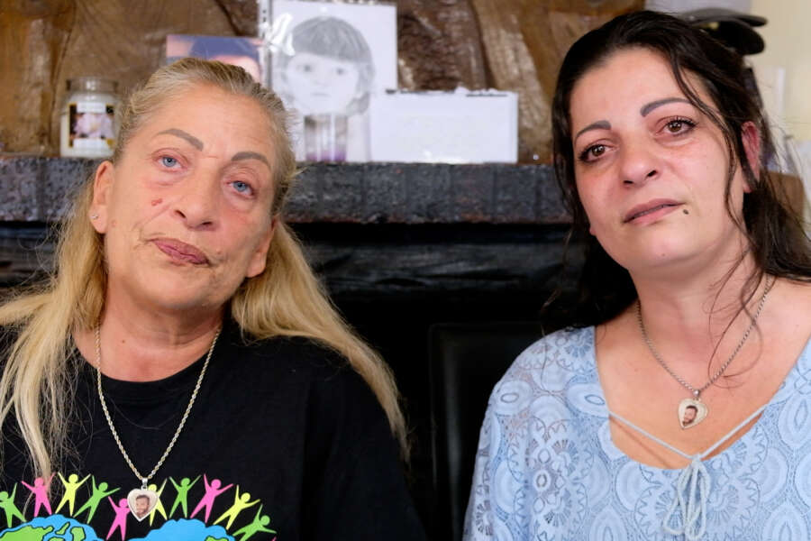 Morte Massimo Alessio Melluso, giallo autopsia e carte sparite al cimitero di Poggioreale: “Ora abbiamo paura”