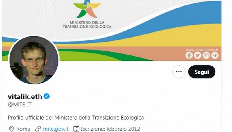 Attacco hacker al ministero della Transizione Ecologica: la faccia del programmatore russo sull’account Twitter