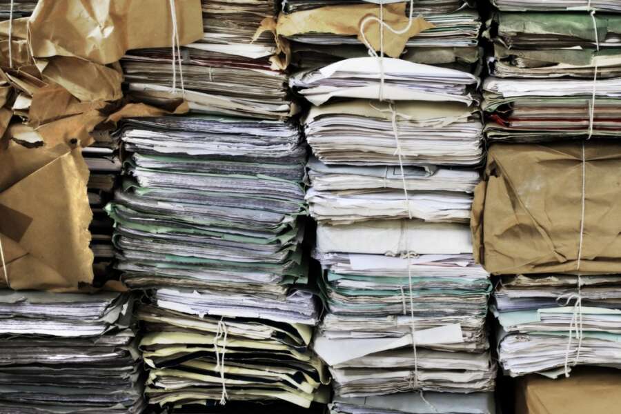 Burocrazia palude d’Italia, l’odissea per aprire un bar: 72 adempimenti per 26 enti