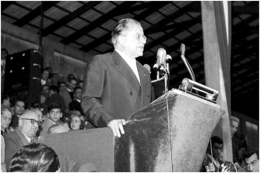 Soldi e crisi, lasciate in pace Togliatti