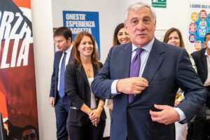 Chi è Antonio Tajani, il ministro degli Esteri e vicepremier del governo Meloni