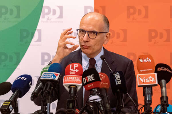 La crisi del Pd, dilaniato dalle correnti e paralizzato da conflitti interni rischia di dissolversi