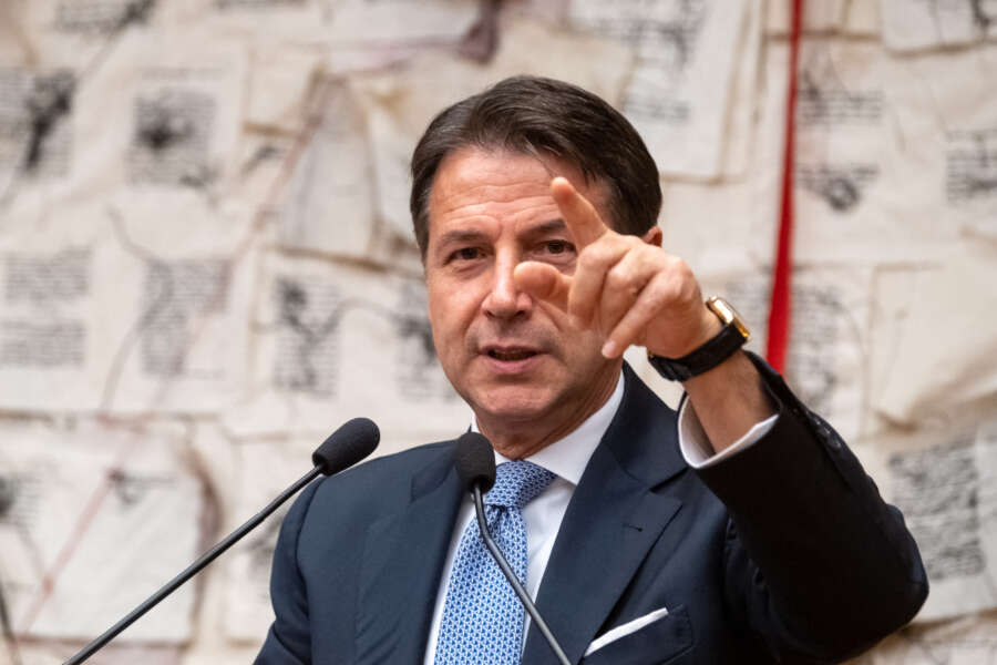 Foto Mauro Scrobogna/LaPresse 
26-09-2022 Roma (Italia) Politica – Elezioni – M5S, Commento al voto – Nella foto: Giuseppe Conte commenta il risultato delle elezioni nella conferenza stampa presso la  Camera dei Deputati 

09-26-2022 Rome (Italy) Politics – Elections – M5S, Comment on the vote – In the photo: Giuseppe Conte comments on the result of the elections in the press conference at the Chamber of Deputies