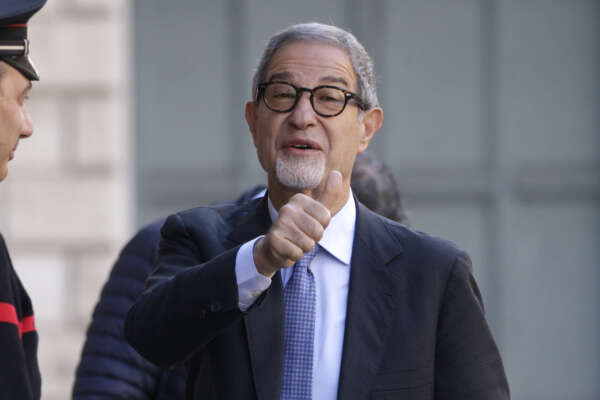 Foto Cecilia Fabiano/LaPresse 11-10-2022 Roma, Italia – Politica   – Registrazione al Senato per i neoeletti   – Nella Foto : Nello Musumeci 
October 11 , 2022 Rome, Italy – Politics – First rounds in the Senate for the newly elected – In the photo: Nello Musumeci