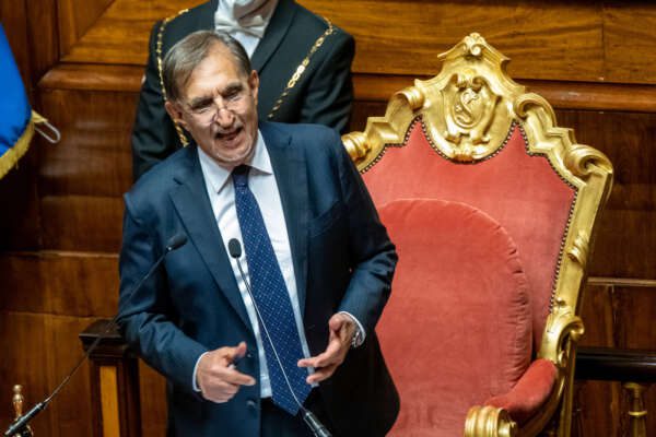 Il discorso di La Russa da presidente del Senato, dalle citazioni di Pertini e Violante alla festa per il Regno d’Italia: “Grazie a chi mi ha votato”