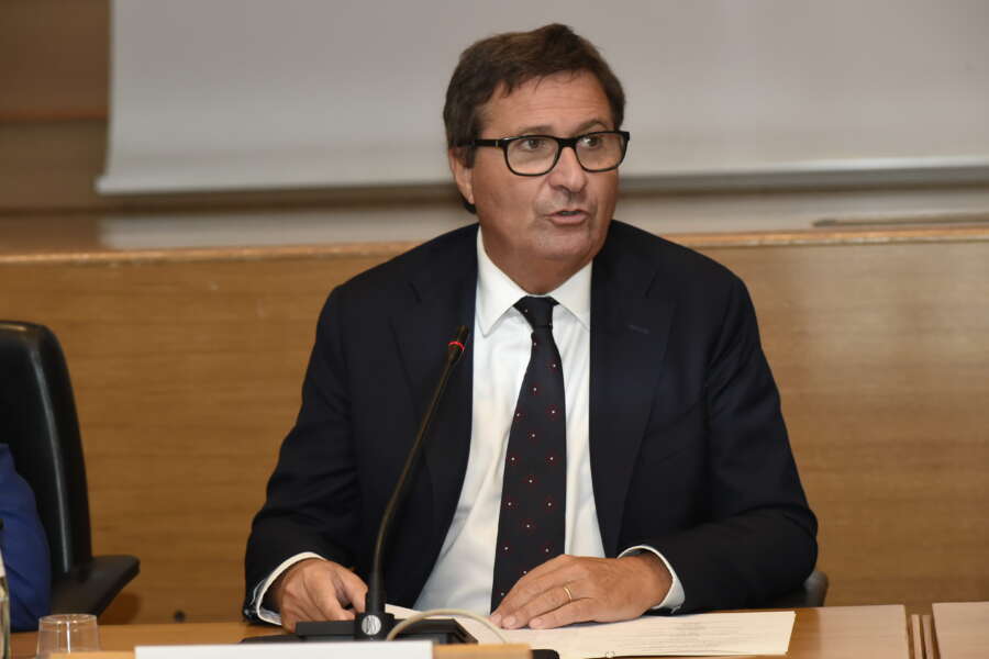 Mancano i magistrati, non mettiamoli fuori ruolo