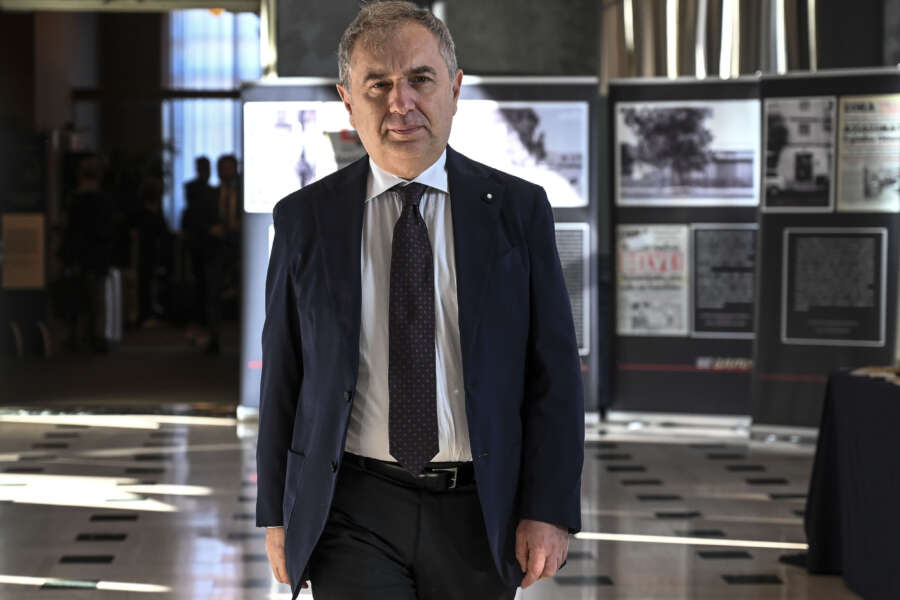 Se le toghe chiedono alla politica di salvarle dal correntismo