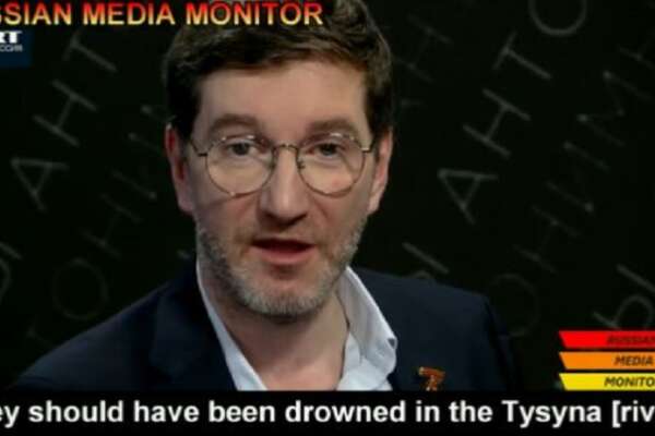 “Bruciare i bambini di Kiev”, Russia Today costretta a sospendere l’anchorman Krasovsky: Twitter oscura l’account “Bruciare i bambini di Kiev”, Russia Today costretta a sospendere l’anchorman Krasovsky: Twitter oscura l’account