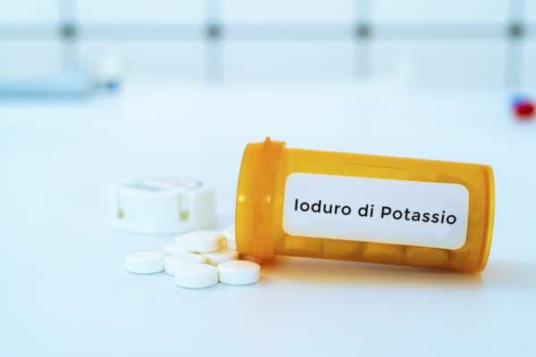 Pastiglie di iodio contro radiazioni nucleari: quale è il dosaggio e a cosa serve