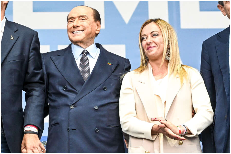 Governo Meloni in bilico dopo gli audio di Berlusconi: “O si condivide l’atlantismo o non si fa”