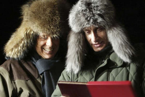 Il nuovo audio di Berlusconi sulla guerra in Ucraina: “Putin contrario, ha subito pressioni in Russia: Zelensky aveva triplicato attacchi in Donbass”