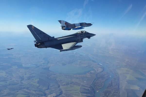 Polonia, spazio aereo violato dalla Bielorussia. La smentita di Minsk: “Pretesto per rafforzare le truppe”