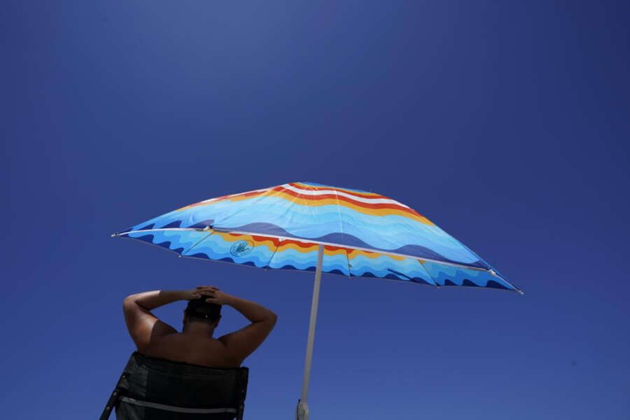 A ottobre caldo e bel tempo, previsti 30 gradi per l’’ottobrata’ bis: il  confortano delle previsioni contro il caro bollette