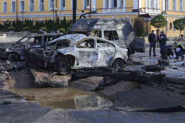 Perché la Russia sta bombardando Kiev, la risposta di Mosca dopo l’attacco al ponte in Crimea