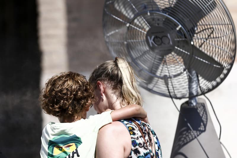 Ma che caldo fa, la prima “novembrata” in arrivo sull’Italia: è l’anticiclone di Halloween