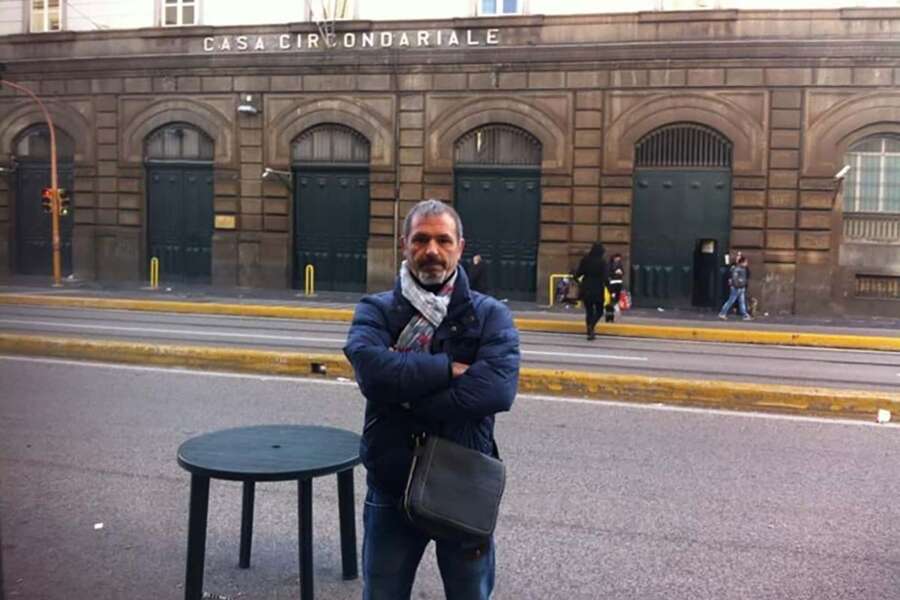 Arresto Ioia, la gogna dei saputelli contro i garanti dei detenuti: lo show della polizia penitenziaria