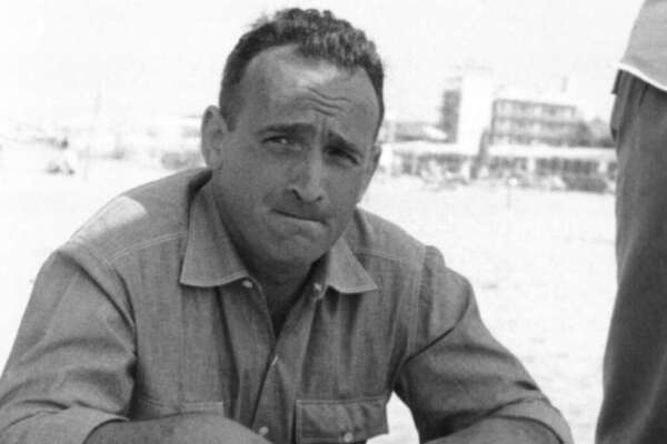 Ascesi, arte e tragedia umana: il genio dimenticato di Zurlini Ascesi, arte e tragedia umana: il genio dimenticato di Zurlini