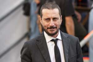 Luca Bizzarri, i socialisti e il tic qualunquista