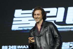 Aaron Taylor-Johnson nuovo James Bond, l’attore in pole per il ruolo di 007: raccoglierà l’eredità di Daniel Craig