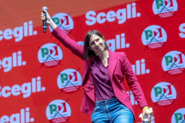 Elly Schlein e il futuro PD: la “non dem” che vuole rifondare il partito dem