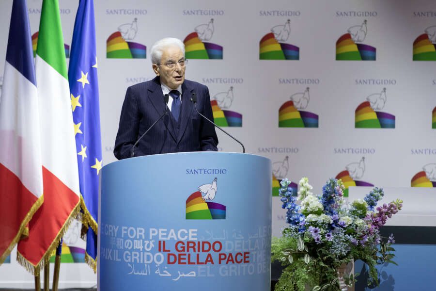 Italia sempre più isolata, Mattarella prova a ricucire ma i danni della Meloni sono devastanti