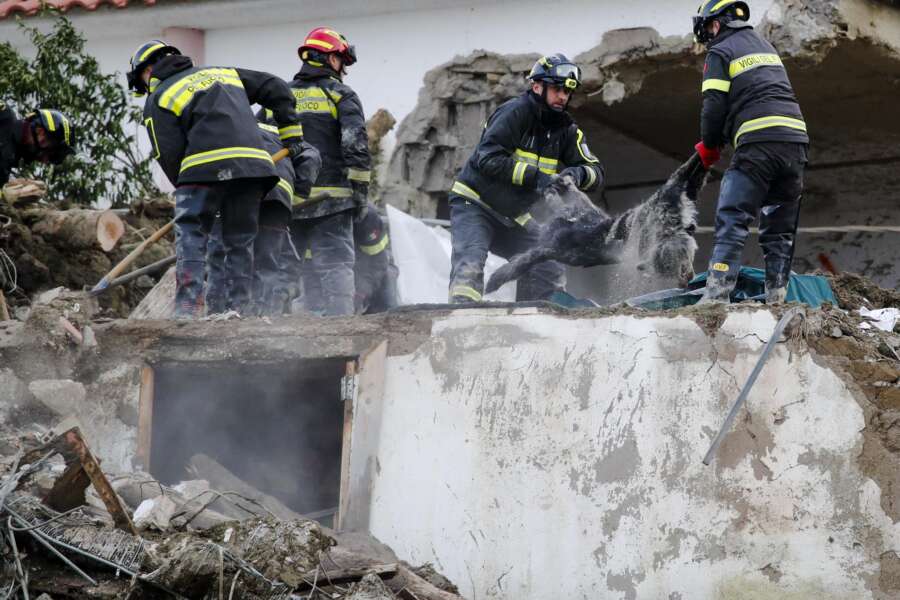 Frana a Ischia, se succede in Germania è disastro ambientale se succede in Italia è colpa dell’abusivismo
