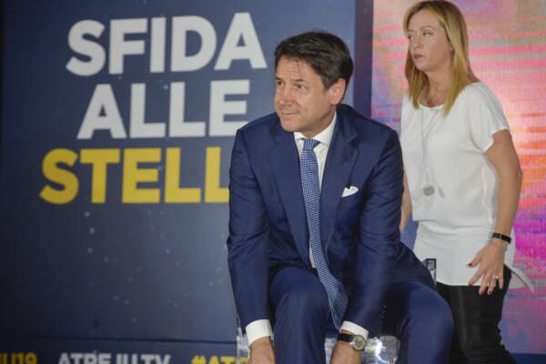 Frana di Ischia: il decreto Conte-Meloni che ha condannato a morte l’isola Frana di Ischia: il decreto Conte-Meloni che ha condannato a morte l’isola