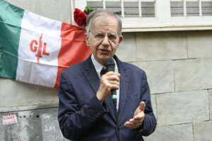 Intervista a Valdo Spini: “La sinistra a un bivio, c’è bisogno di socialismo”