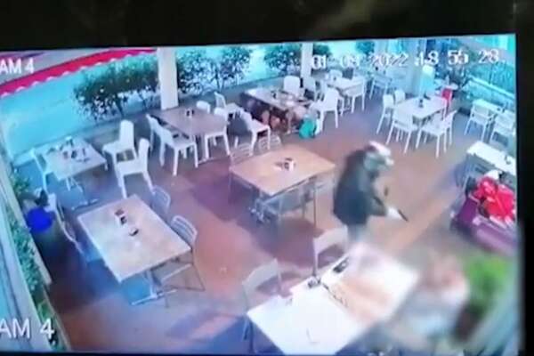 Sparatoria di Pescara, tre indagati per la morte di Walter Albi: c’è anche il capo storico degli Ultrà