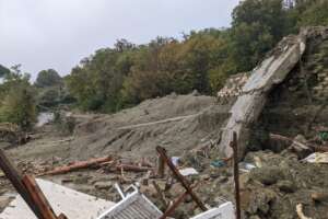 Alluvione Ischia, chi sono i dispersi (ci sono 4 bimbi). Eleonora la prima vittima, “persone bloccate in casa”