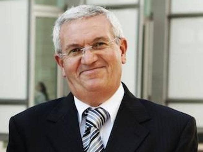 Cardiologo ucciso da un paziente, il dramma nello studio: “Non voleva farmi il certificato per la patente”