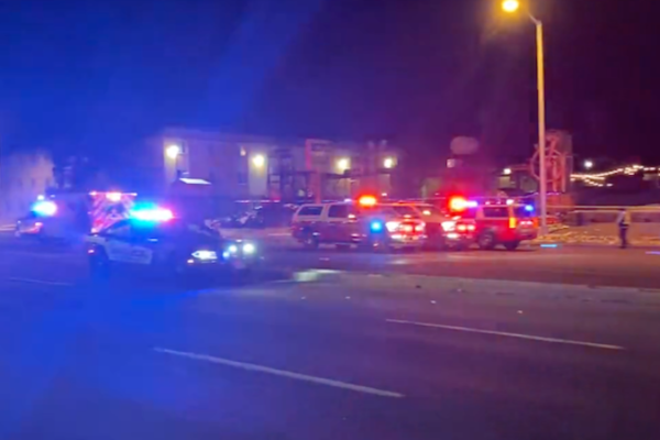 Strage in Colorado, spari in locale Lgbt: almeno 5 morti e 18 feriti, fermato sospetto 22enne