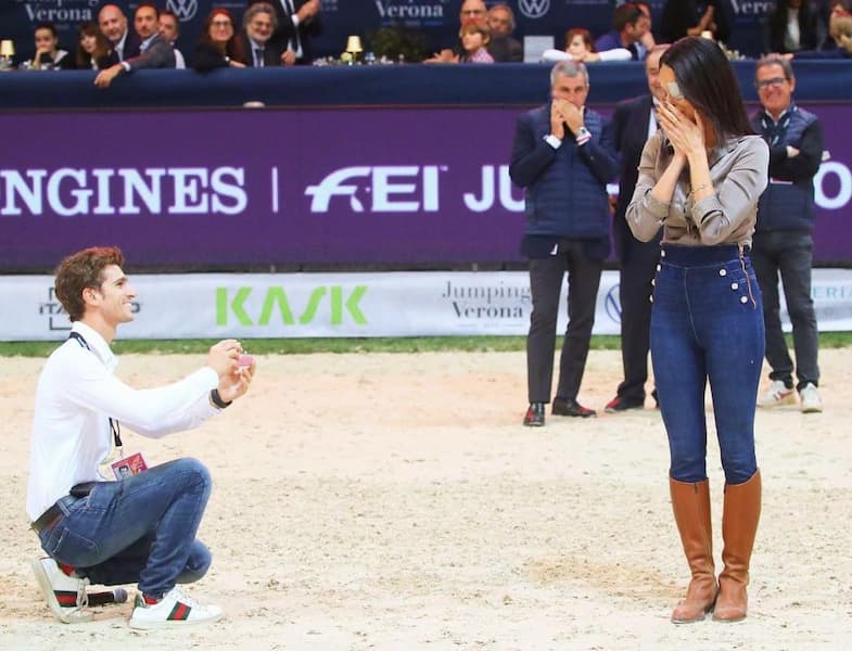 Chi è Filippo Bologni, il fantino che sarà il marito Gessica Notaro: la proposta di matrimonio virale