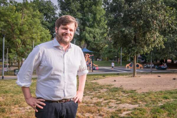 Regionali Lombardia, Majorino è il candidato di PD e centrosinistra: veti incrociati per i 5 Stelle, sarà sfida a tre contro Fontana e Letizia Moratti Regionali Lombardia, Majorino è il candidato di PD e centrosinistra: veti incrociati per i 5 Stelle, sarà sfida a tre contro Fontana e Letizia Moratti