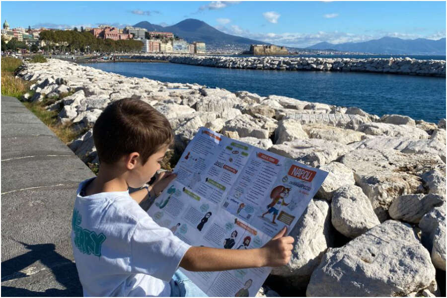 Napoli, città a misura di bambini: la mappa e la guida di Viaggiapiccoli