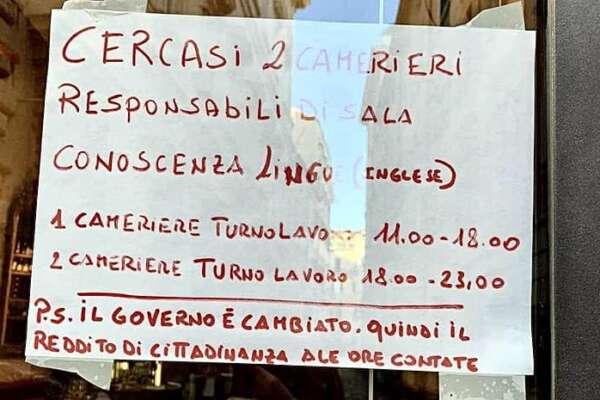 Addio al reddito di cittadinanza a vita: “Durerà tre anni ma sarà a scalare per chi è abile al lavoro”
