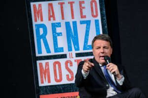 Renzi senza freni, bordate a Meloni e a Letta: “Governo cadrà nel 2024 con le Europee, nel PD chiunque può far meglio di Enrico” Renzi senza freni, bordate a Meloni e a Letta: “Governo cadrà nel 2024 con le Europee, nel PD chiunque può far meglio di Enrico”