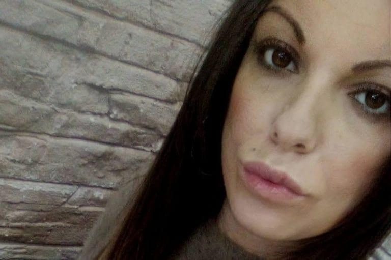 Rosa muore a 29 anni dopo il parto, la perizia: “I medici potevano salvarla”, la famiglia chiede riapertura indagini