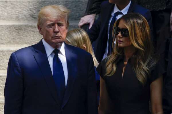 Trump furioso per le elezioni di midterm: “È anche colpa di Melania”