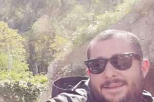 Trovato senza vita sulla spiaggia di Seiano, pescatore di 34 anni morto folgorato: aperta inchiesta Trovato senza vita sulla spiaggia di Seiano, pescatore di 34 anni morto folgorato: aperta inchiesta