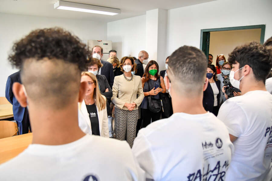 Foto Claudio Furlan/LaPresse 16 Maggio 2022 Milano (Italia)  News Visita della Ministra Marta Cartabia all’Istituto penale per i minorenni con partecipazione di  Fondazione Francesca Rava NPH Italia Onlus  Photo Claudio Furlan / LaPresse 16 May 2022 Milan (Italy) News Visit of Minister Marta Cartabia to the Penal Institute for minors with the participation of the Francesca Rava Foundation NPH Italia Onlus