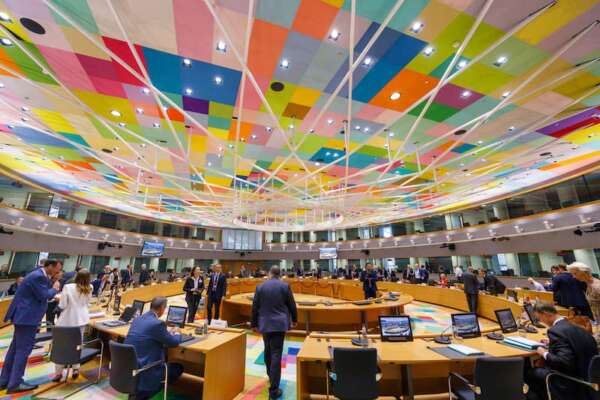 Cos’è il Mes, come funziona il Fondo europeo salva-Stati e perché l’Italia non ha approvato la riforma del Meccanismo