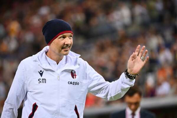 È morto Sinisa Mihajlovic, addio all’ex calciatore e allenatore: dal 2019 combatteva contro la leucemia