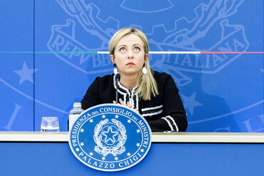 Il Natale caldo di Giorgia Meloni: tra piazze, sindacati e sanità la luna di miele è già finita