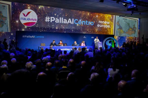 Italia Viva, la rivolta in rete: “Ora vogliamo un congresso aperto e democratico. Siano gli iscritti a decidere il futuro del partito”