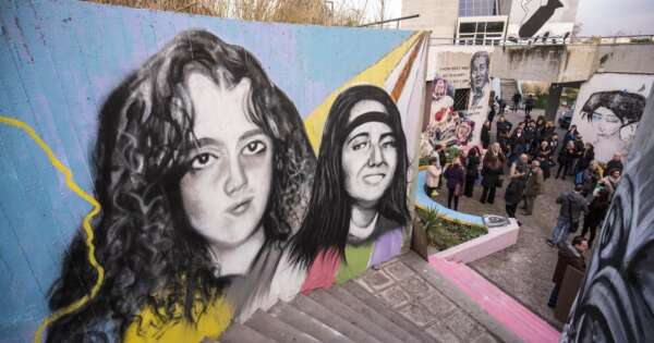 Foto LaPresse – Andrea Panegrossi
13/01/2018 – Roma, Italia
Cronaca
Un murales in ricordo di Emanuela Orlandi e Mirella Gregori
Nella foto: Il murale per ricordare Emanuela Orlandi e Mirella Gregori