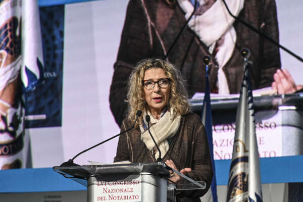 Intervista ad Anna Rossomando: “Confronto senza sconti o per il Pd c’è la marginalità”