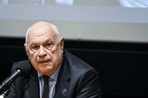 La nazionale magistrati in campo contro Nordio, da Davigo a Flick: “Ma ha mai fatto il pm?”