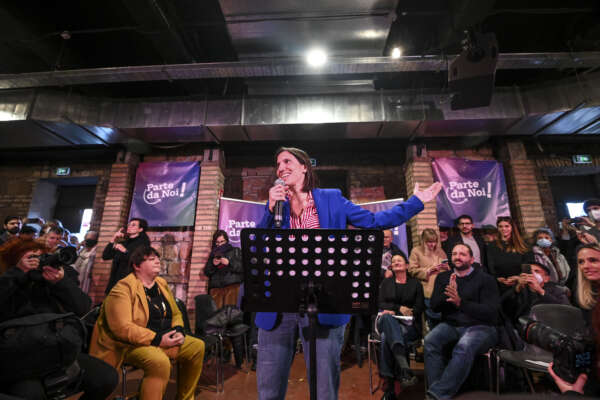 Elly Schlein contro i capi-bastone del Partito Democratico