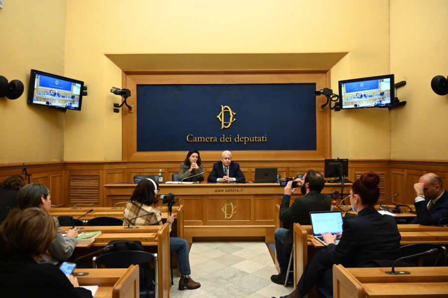 Carceri, migranti ed ergastolo: la mappa nera dell’Italia